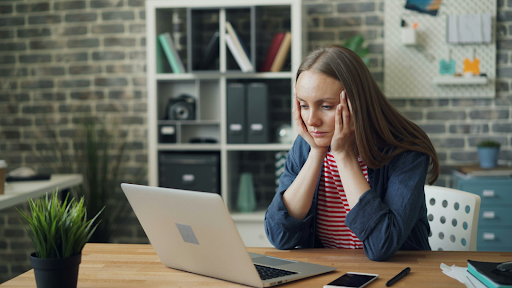 Cold email disqualify